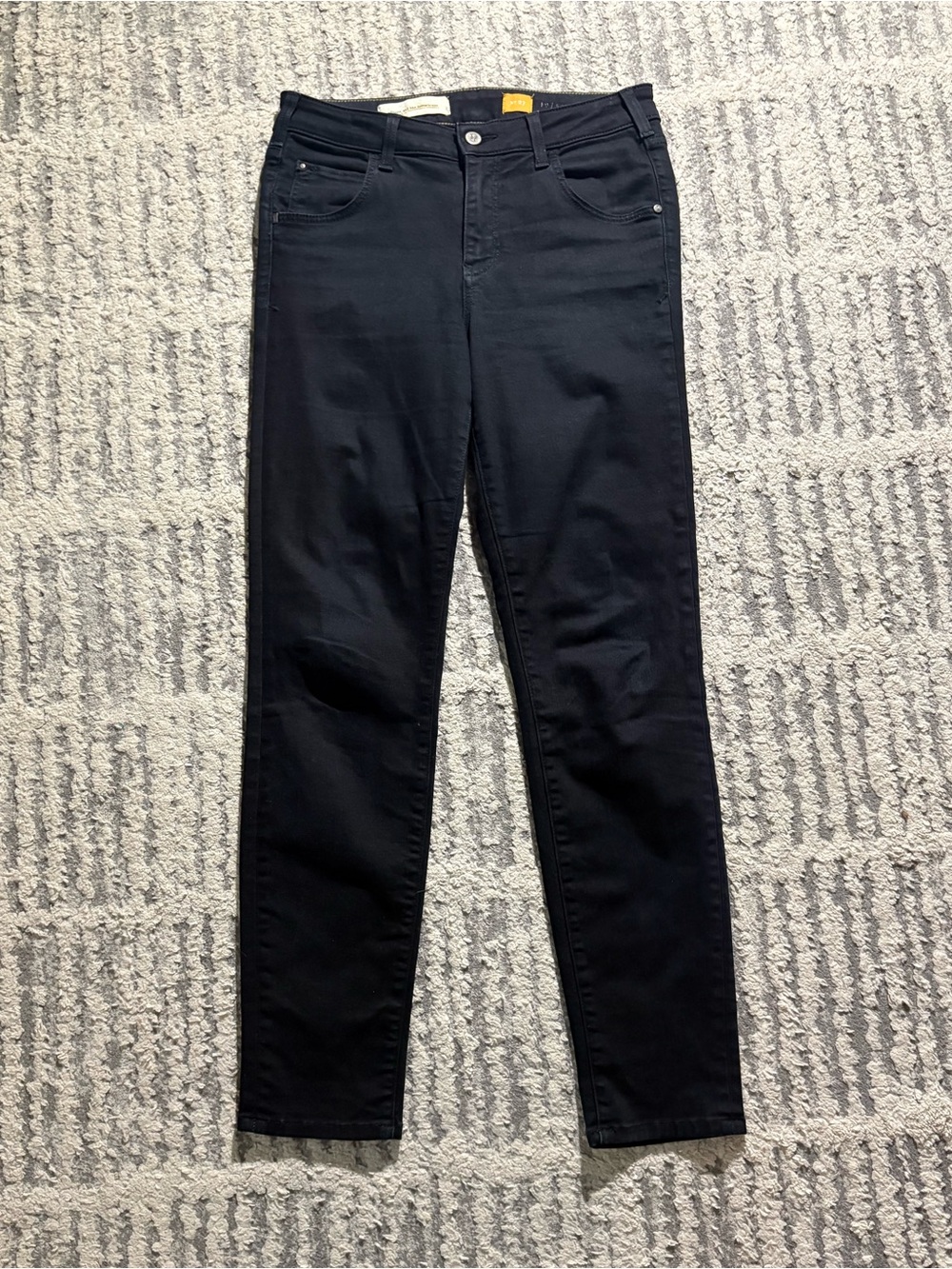 Pilcro and the letterpress black straight leg flattering jeans size 27
